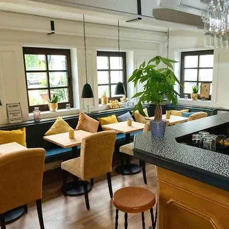 Kavala Hotel *